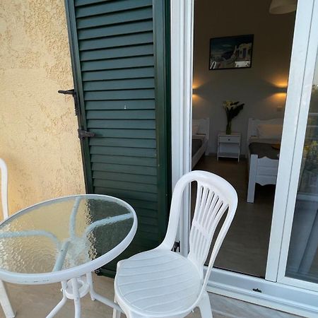 Kavos Aparthotel Esterno foto